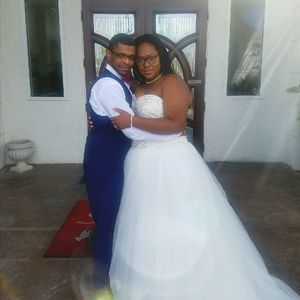 Meet your Posher, Jasmine